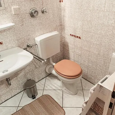 Apartment **top**gemuetlich*bergnah*zentral*netflix & Relax* *